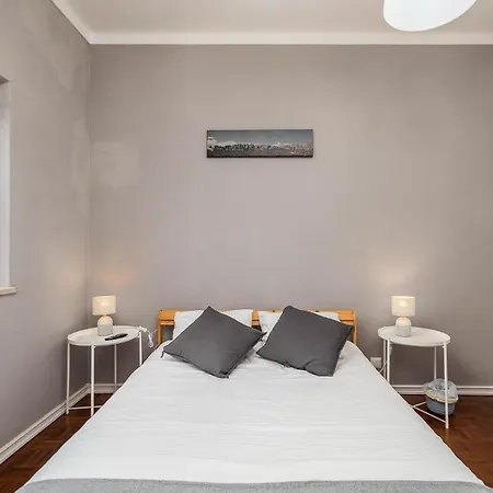 With Private Bathroom In Family 3* Sesimbra