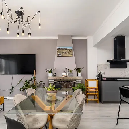 With Private Bathroom In Family 3* Sesimbra