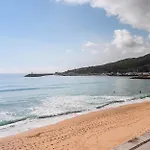 Room With Private Bathroom In Family Home 3* Sesimbra